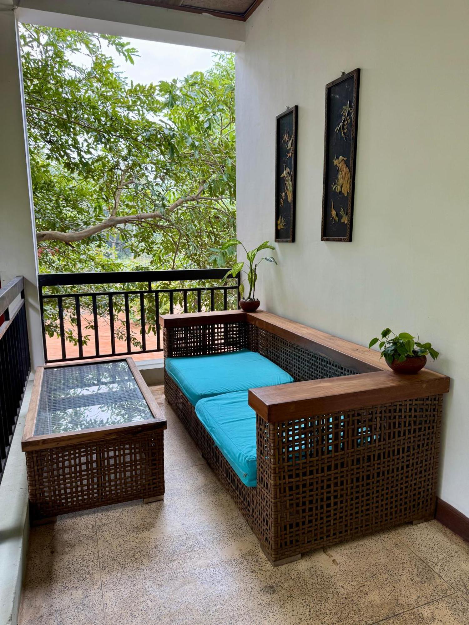 Hotel 4 U Saliya Garden Anuradhapura Dış mekan fotoğraf